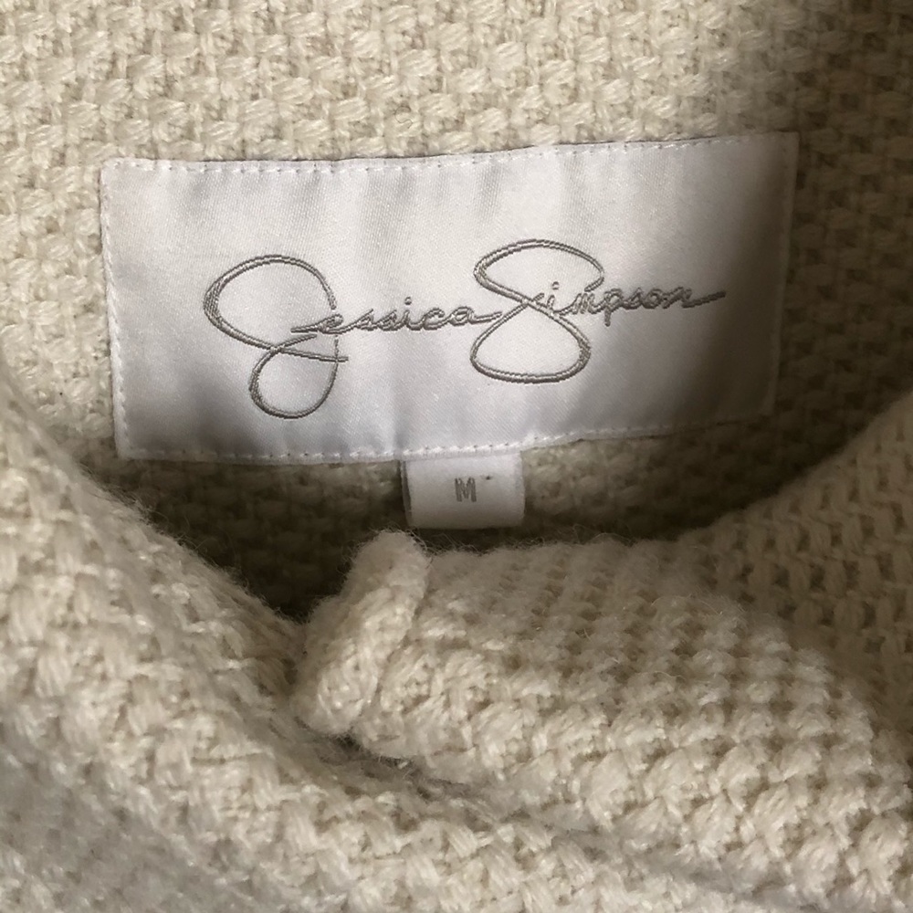 Jessica Simpson White Coat - Picture 2 of 5